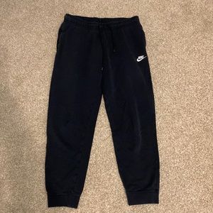 Nike medium black joggers